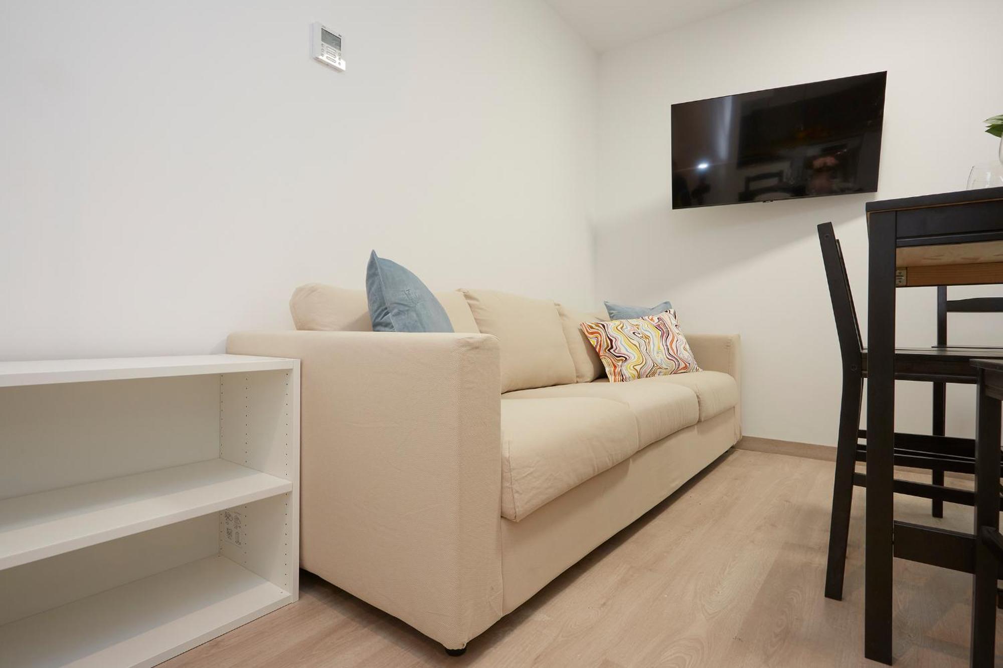 Three Bedroom Two Bathroom Apartment Close To Beach Барселона Екстериор снимка